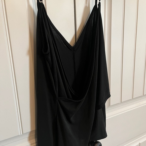 Buckle tank- SUPER soft - Picture 3 of 3